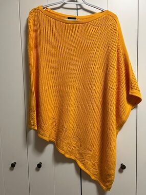 Talbots poncho size M/L